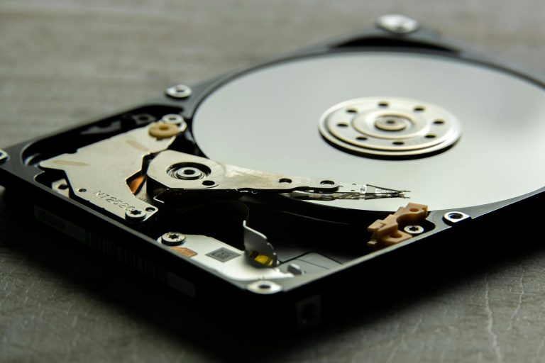 Formater un disque dur sous — processus de formatage disque dur ordinateur