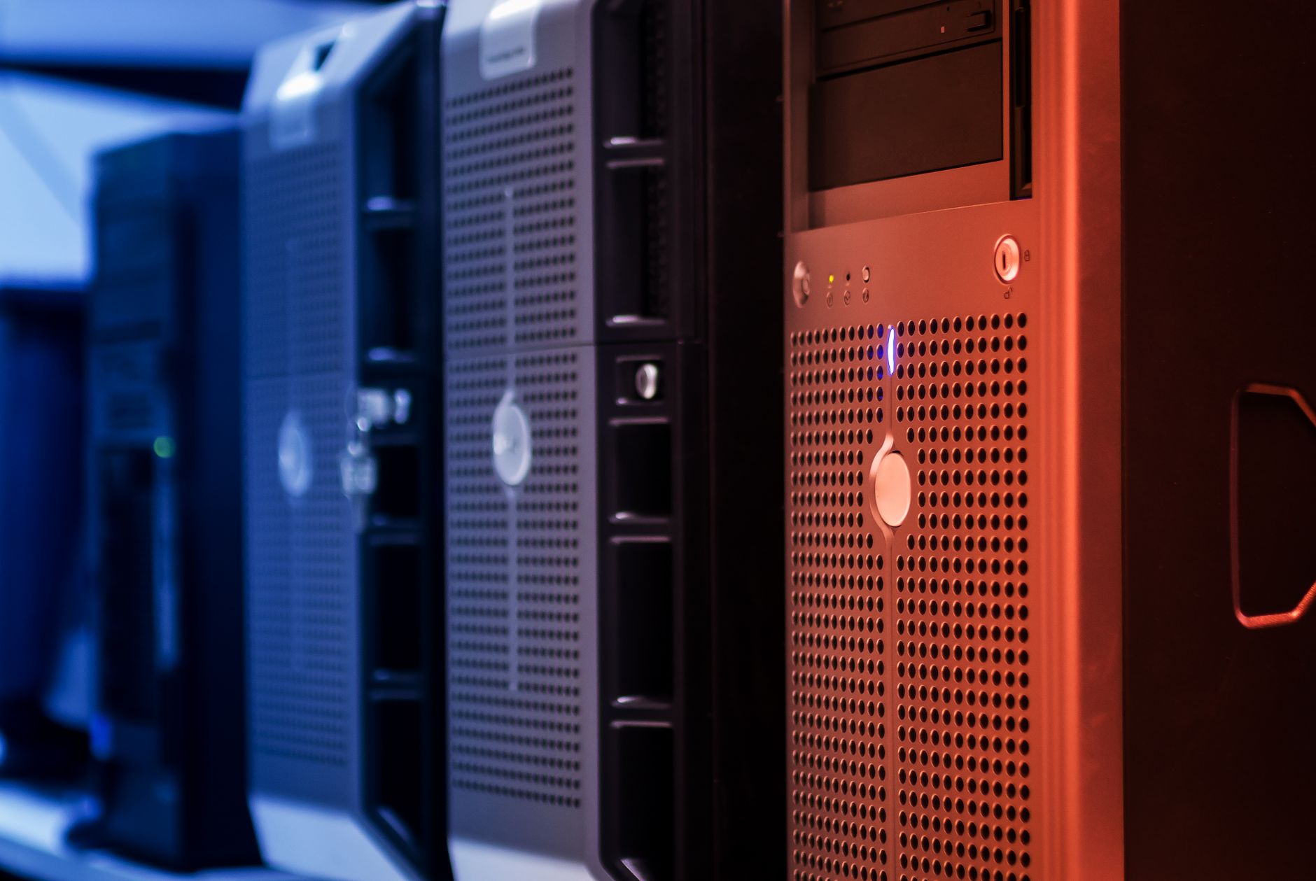 Choisir une édition de SQL Server selon le besoin — écran d'ordinateur installation SQL Server